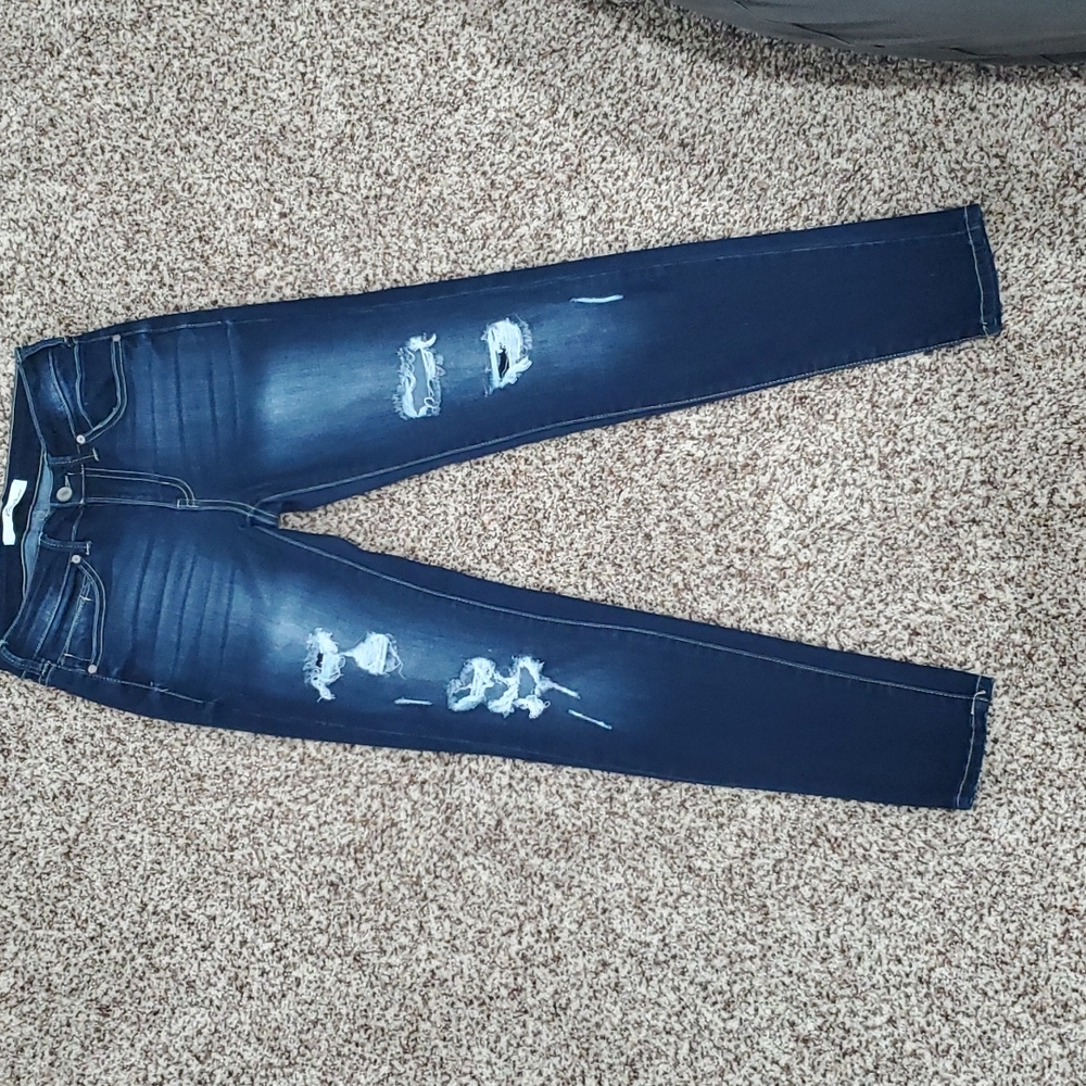 Kancan skinny distressed jeans size 26
